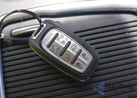 2024 Chrysler Pacifica Touring L из США, поврежденный, VIN 2C4RC1BG9RR172836